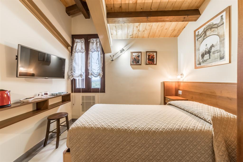Traldi Resort Vetralla Extérieur photo